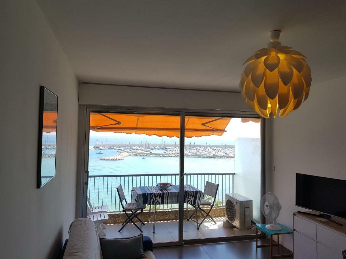 Etoile De * Menton